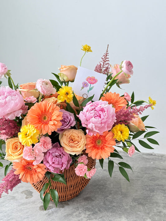 Golden Glow | Flower Basket