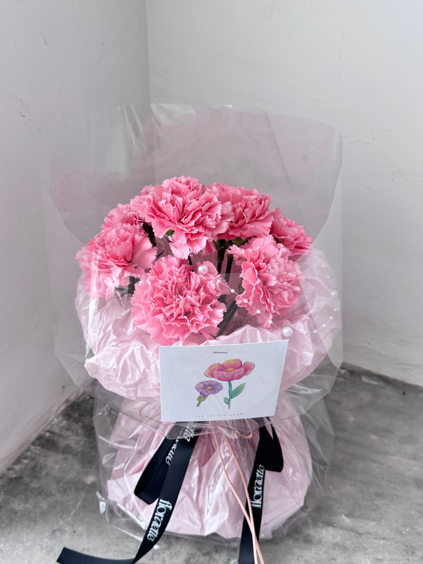OG Queen | Carnations Bouquets