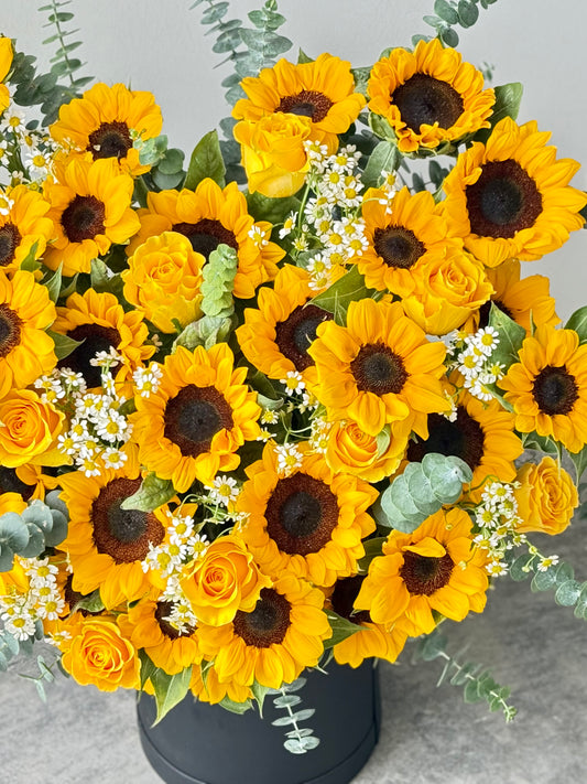 Bright Heart Sunflower | Bloom Box